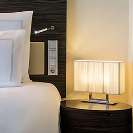 Swissotel Tallinn Exterior photo A bedside lamp
